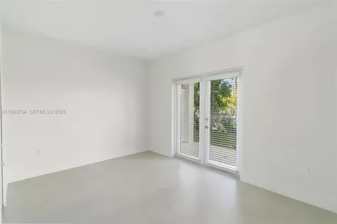 4732 SW 87 Court Miami FL 33165