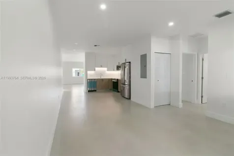 4732 SW 87 Court Miami FL 33165