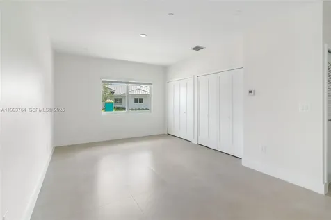 4732 SW 87 Court Miami FL 33165