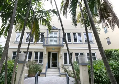 1018 Meridian Avenue Miami Beach FL 33139