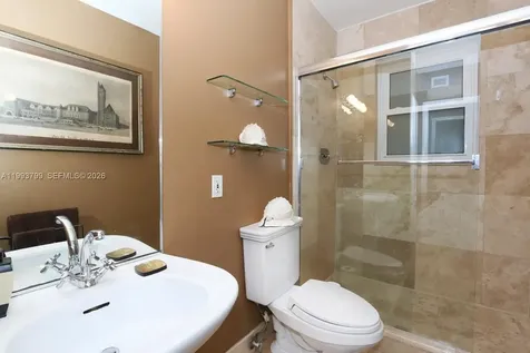 1018 Meridian Avenue Miami Beach FL 33139