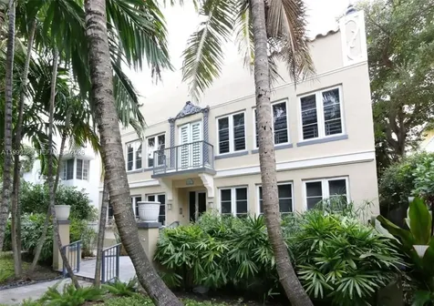1018 Meridian Avenue Miami Beach FL 33139