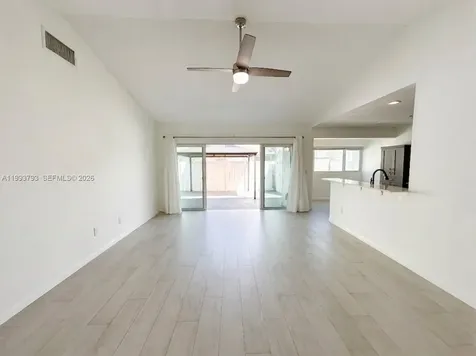 10359 SW 209th Lane Cutler Bay FL 33189