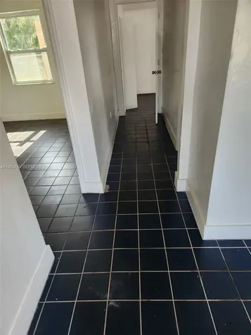 10 NW 28th Way Fort Lauderdale FL 33311