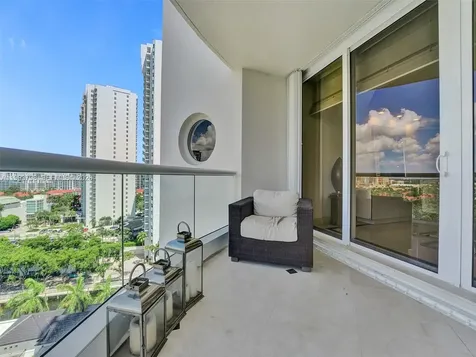 7000 Island Boulevard Aventura FL 33160