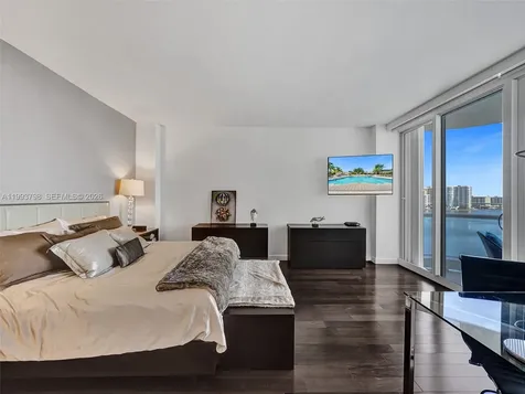 7000 Island Boulevard Aventura FL 33160