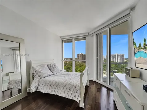 7000 Island Boulevard Aventura FL 33160