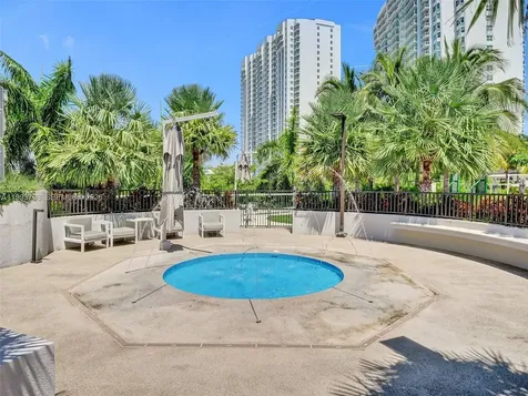 7000 Island Boulevard Aventura FL 33160