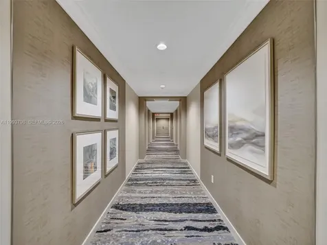 7000 Island Boulevard Aventura FL 33160