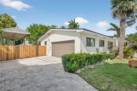 8125 SW 184th Terrace Cutler Bay FL 33157