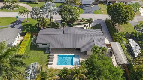 8125 SW 184th Terrace Cutler Bay FL 33157