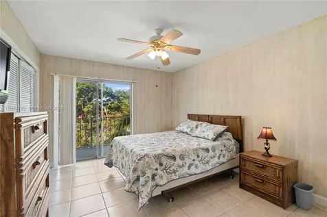 300 Ocean Drive Key Largo FL 33037