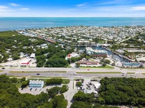 300 Ocean Drive Key Largo FL 33037