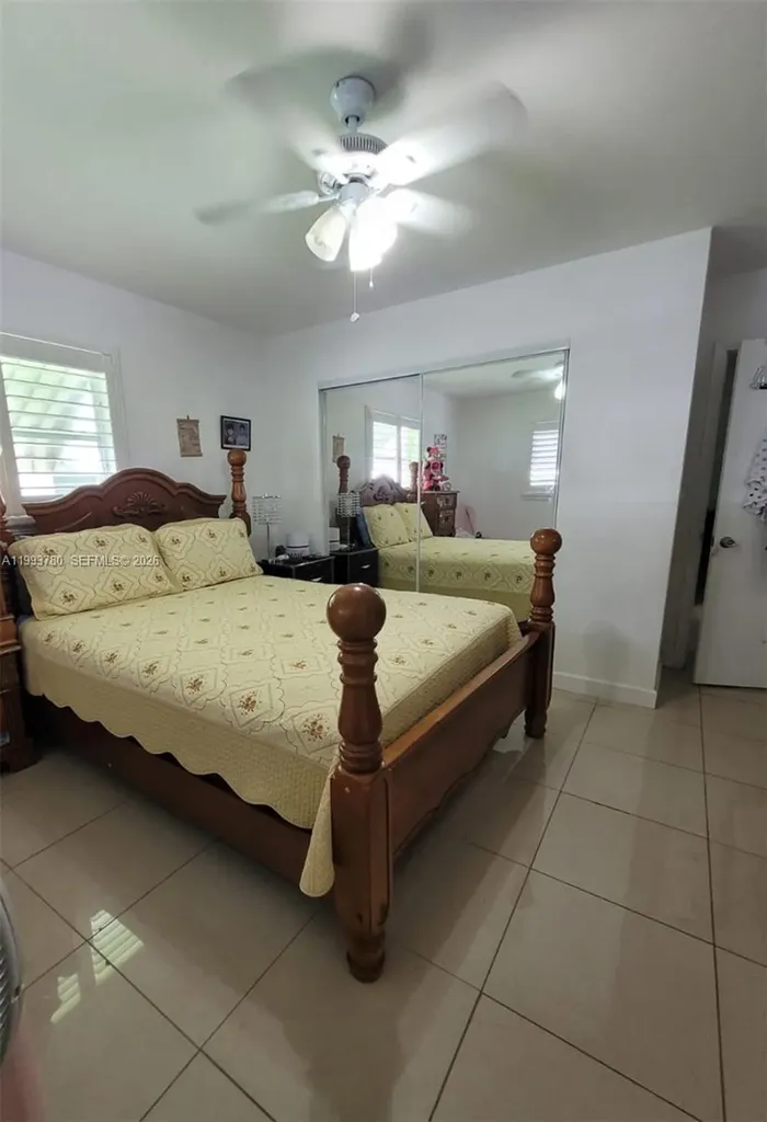 411 S Crescent Drive Hollywood FL 33021