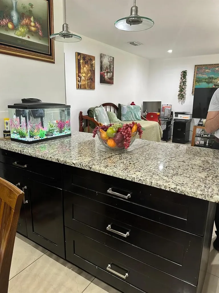 411 S Crescent Drive Hollywood FL 33021