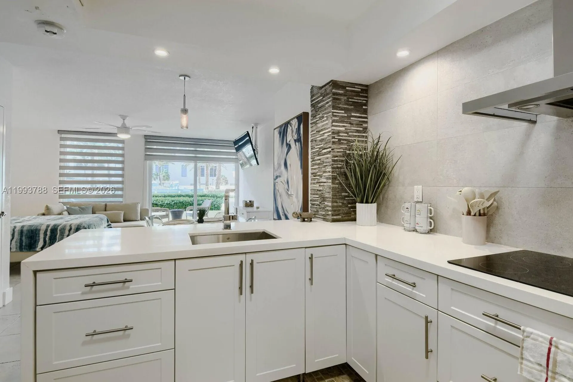 2501 S Ocean Drive Hollywood FL 33019