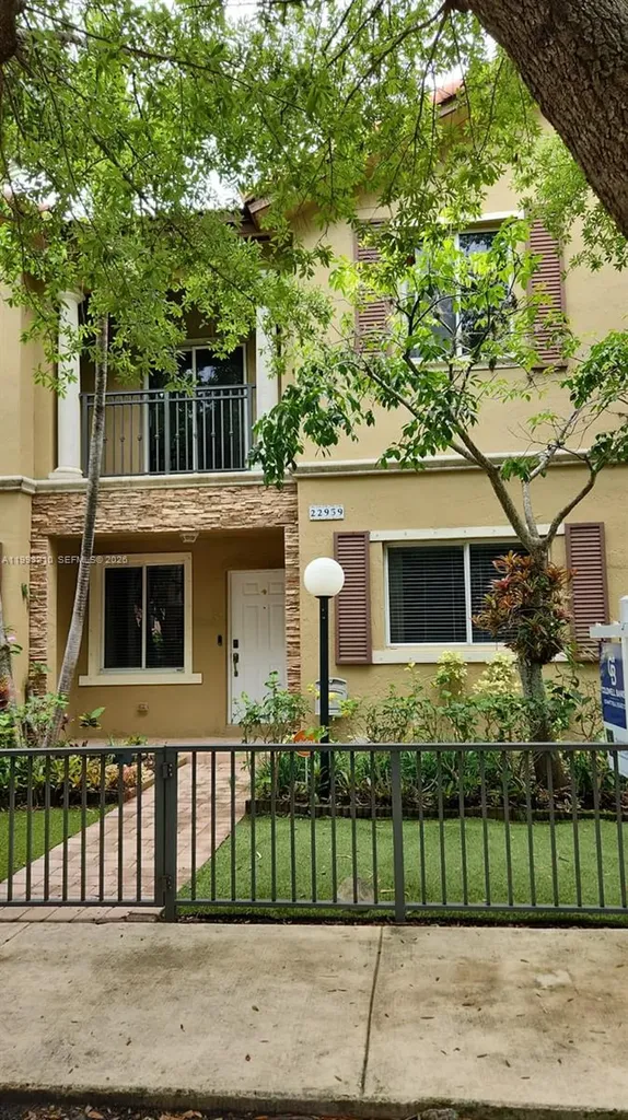 22959 SW 112th Place Miami FL 33170