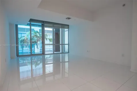 851 NE 1st Avenue Miami FL 33132
