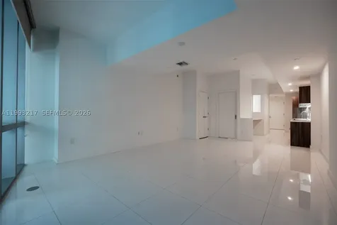 851 NE 1st Avenue Miami FL 33132