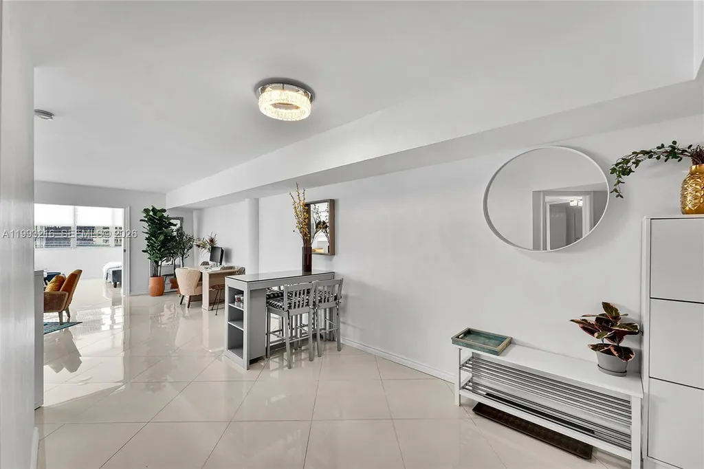 825 Brickell Bay Drive Miami FL 33131