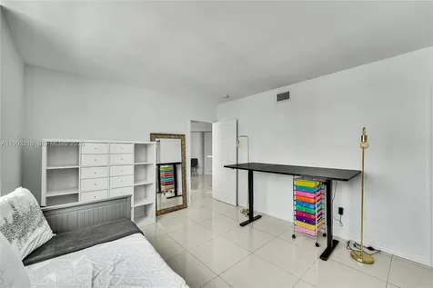 825 Brickell Bay Drive Miami FL 33131