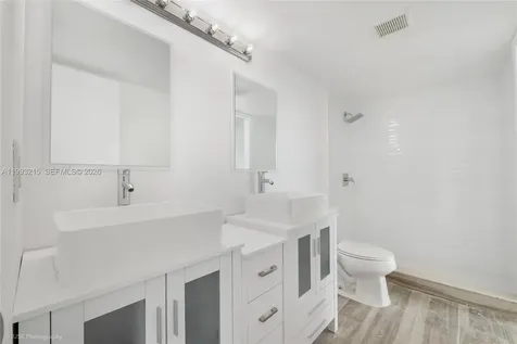 2211 SW 122nd Court Miami FL 33175