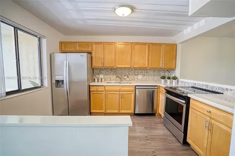 434 Lakeview Drive Weston FL 33326