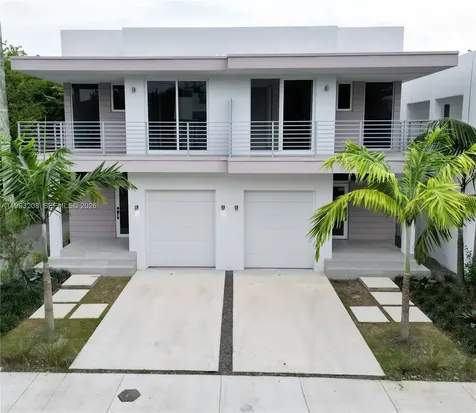 3374 Day Avenue Miami FL 33133