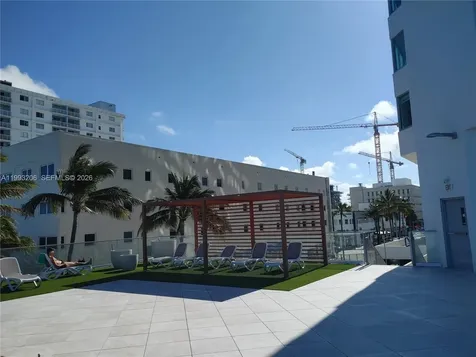 7135 Collins Avenue Miami Beach FL 33141