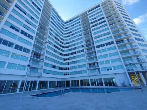 7135 Collins Avenue Miami Beach FL 33141