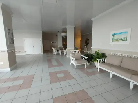 7135 Collins Avenue Miami Beach FL 33141
