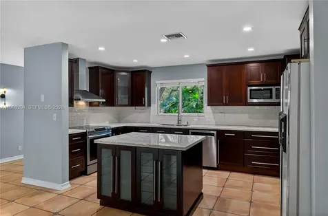 6767 SW 154th Street Palmetto Bay FL 33157