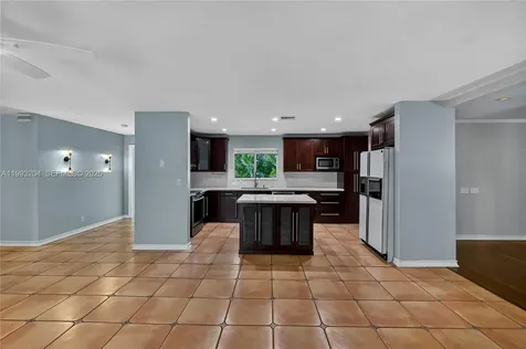 6767 SW 154th Street Palmetto Bay FL 33157