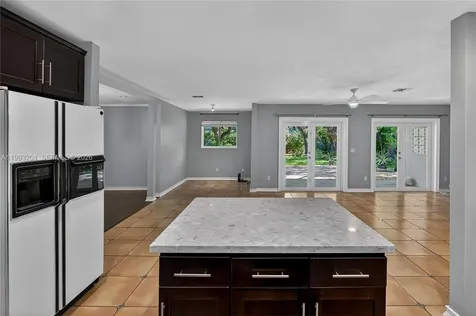 6767 SW 154th Street Palmetto Bay FL 33157