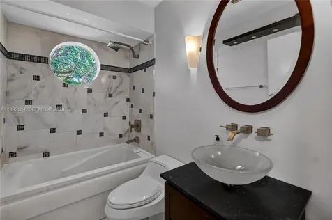 6767 SW 154th Street Palmetto Bay FL 33157