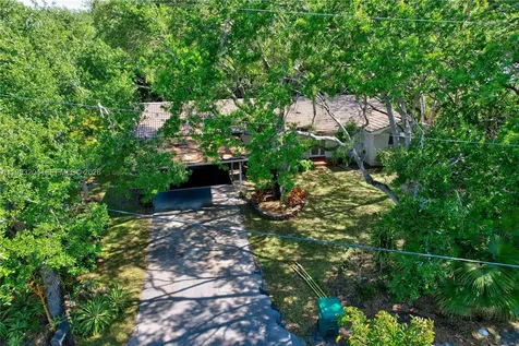 6767 SW 154th Street Palmetto Bay FL 33157