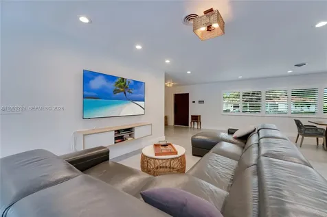 7305 SW 123rd Terrace Pinecrest FL 33156