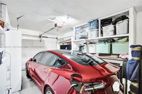 372 W Riverbend Drive Sunrise FL 33326