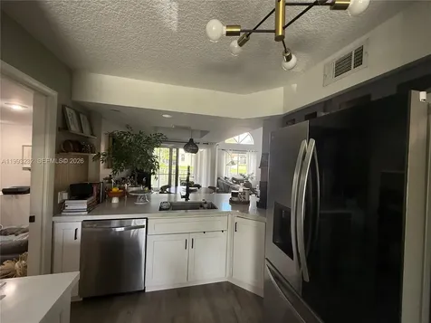 1054 SE 6th Court Dania Beach FL 33004