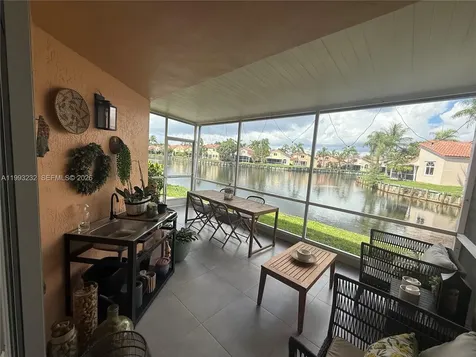 1054 SE 6th Court Dania Beach FL 33004