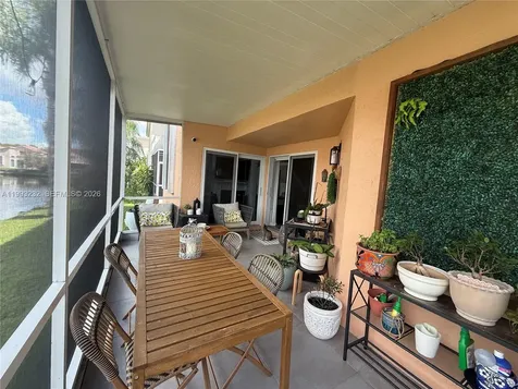 1054 SE 6th Court Dania Beach FL 33004