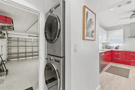 2207 NE 16th Avenue Wilton Manors FL 33305