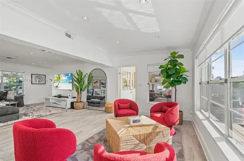 2207 NE 16th Avenue Wilton Manors FL 33305