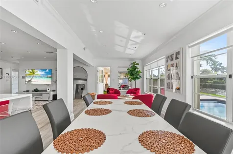 2207 NE 16th Avenue Wilton Manors FL 33305