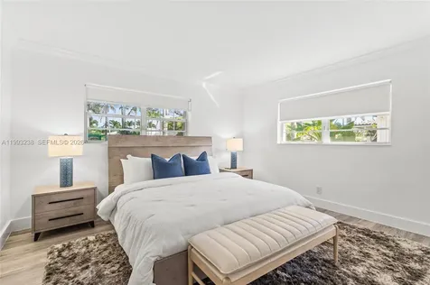 2207 NE 16th Avenue Wilton Manors FL 33305