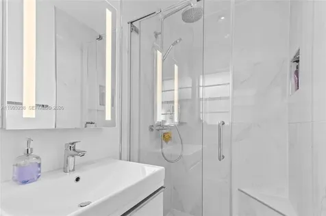 2207 NE 16th Avenue Wilton Manors FL 33305