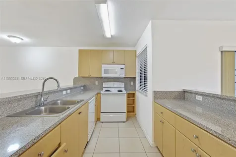 22721 SW 88th Place Cutler Bay FL 33190