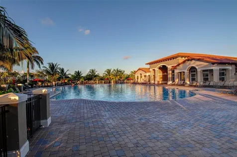 22721 SW 88th Place Cutler Bay FL 33190