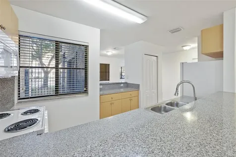 22721 SW 88th Place Cutler Bay FL 33190