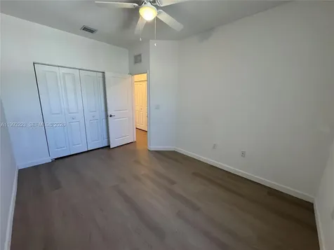 1110 SE 27th Terrace Homestead FL 33035